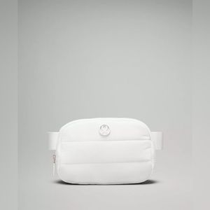 Everywhere Belt Bag 1L
Wunder Puff